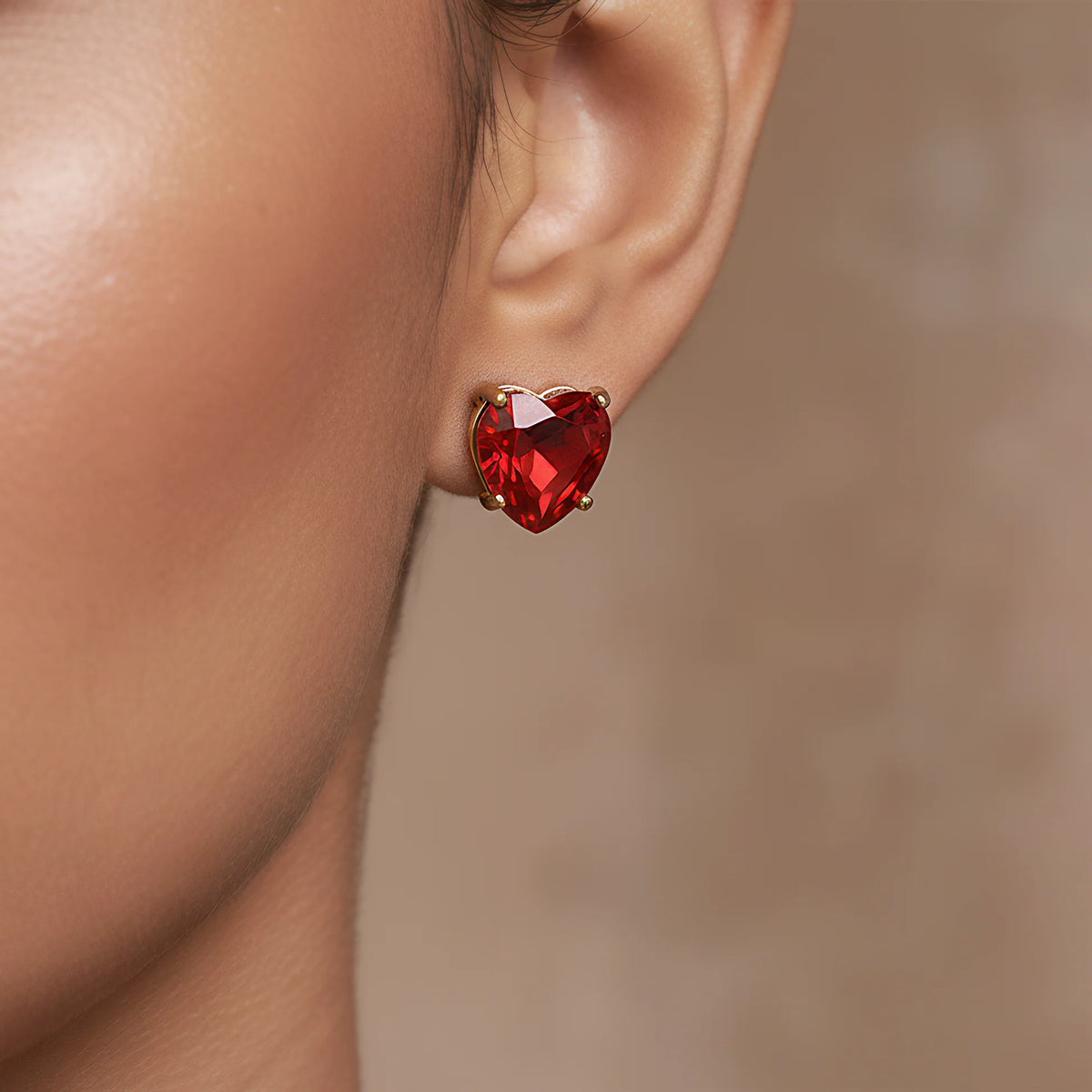 AYMI Necklace Anti-Tarnish Hearted Set With Earrings