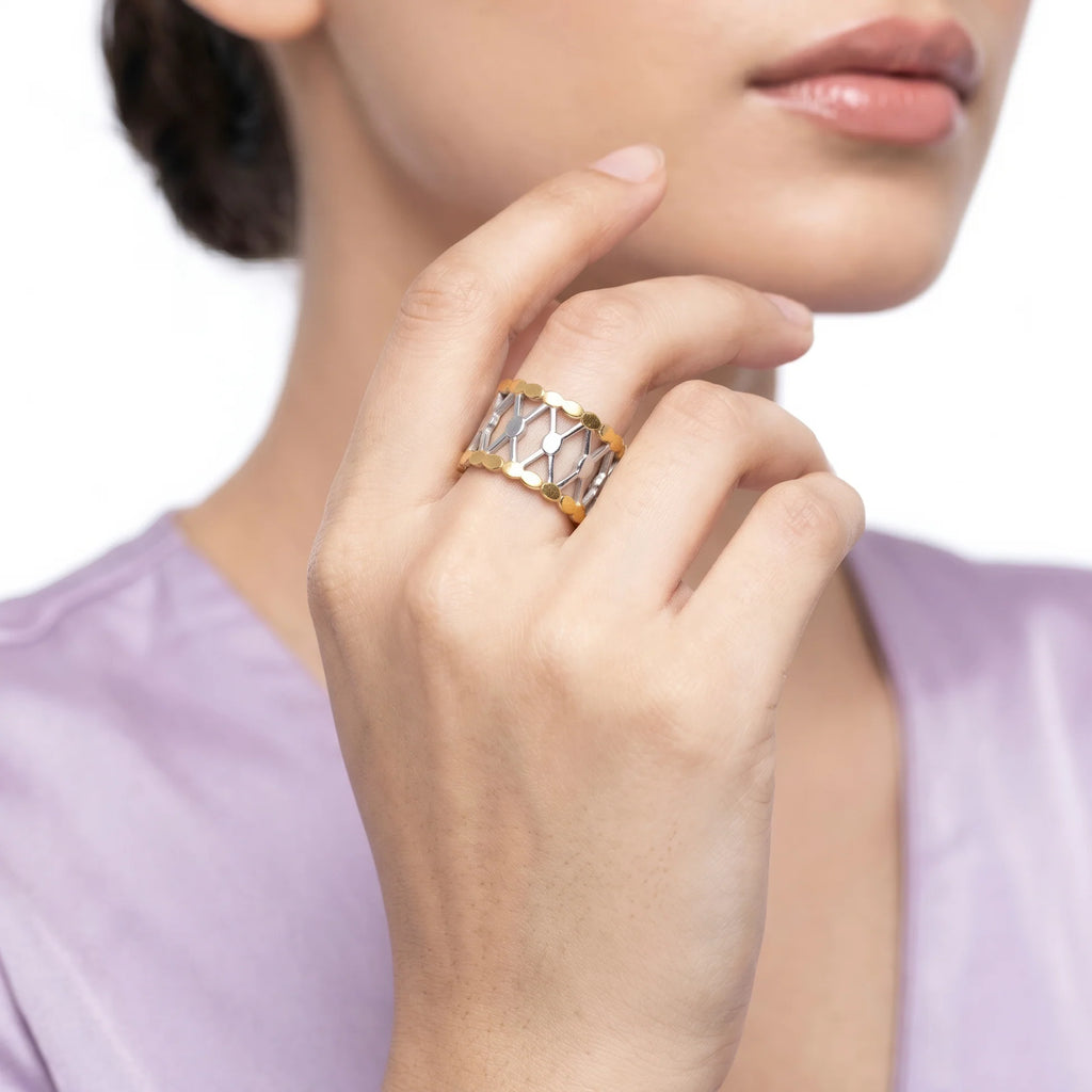 AYMI Ring Anti-Tarnish Lattice Work Statement (Adjustable Size)
