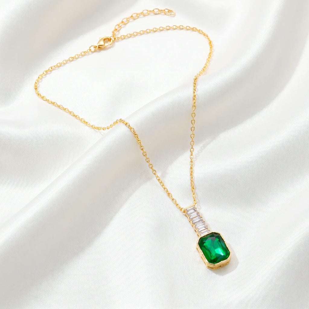 AYMI Necklace Anti-Tarnish Baguette Chain & Emerald Crystal Pendant
