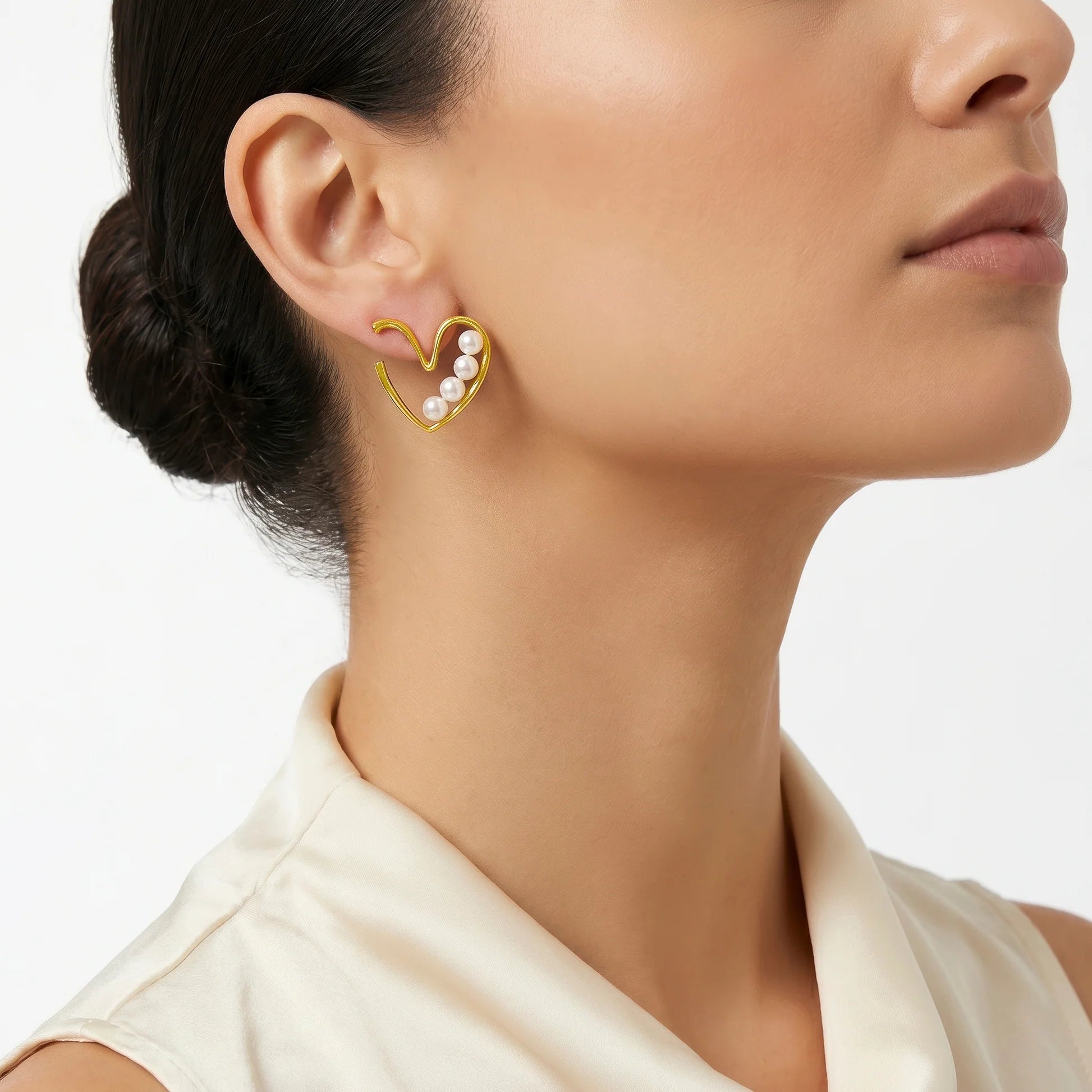 AYMI Earrings Anti-Tarnish Abstract Heart With Faux Pearl