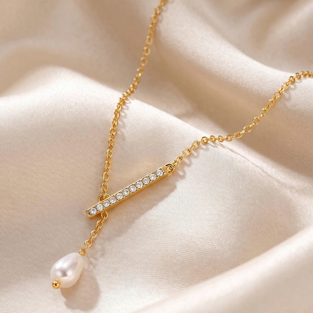 AYMI Necklace Anti-Tarnish Baroque Pearl Bar Chain