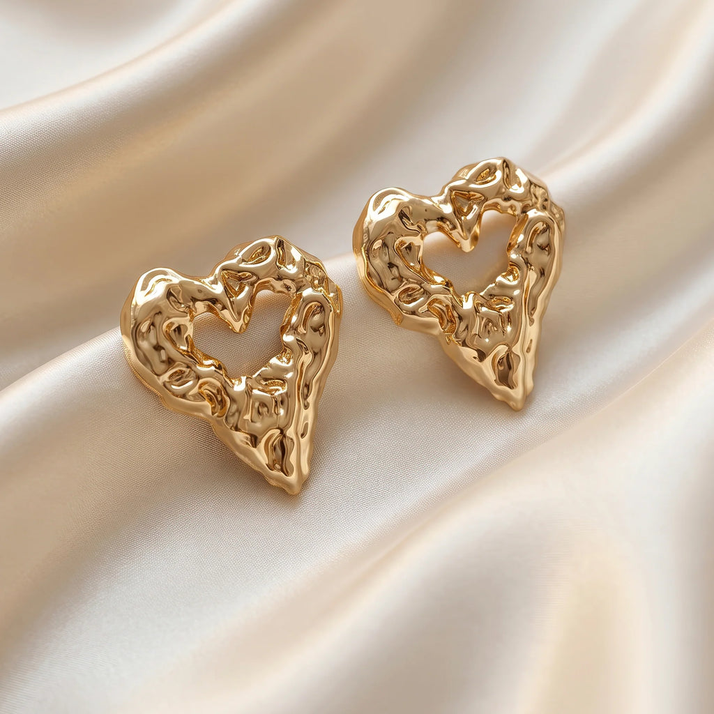 AYMI Earrings Anti-Tarnish Textured Heart Studs