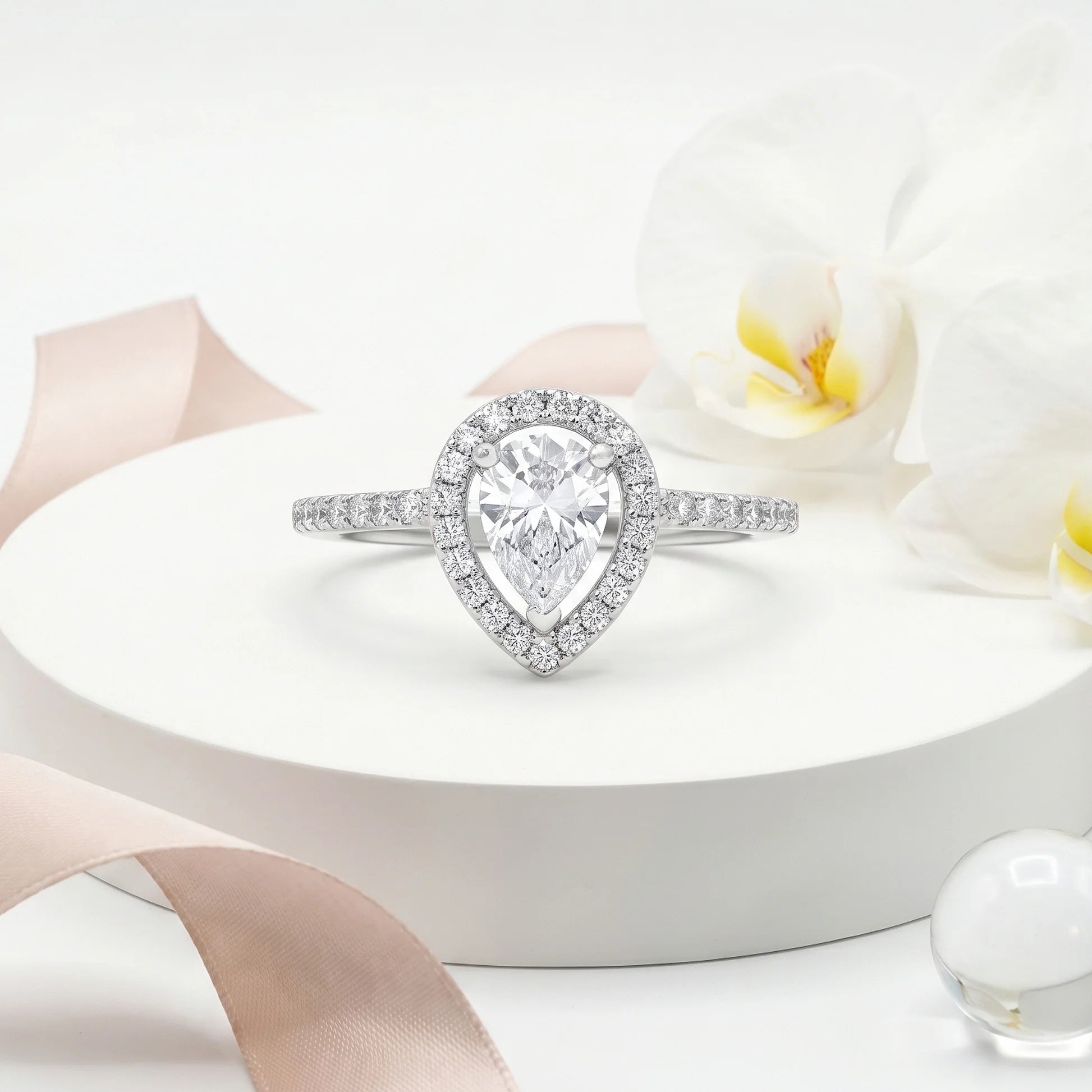 AYMI Ring Anti-Tarnish Teardrop Crystal (Adjustable Size)