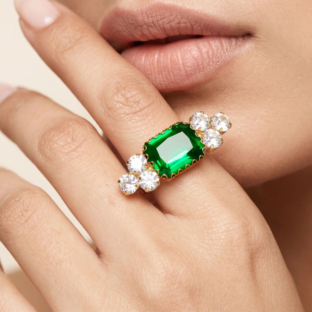 AYMI Ring Anti-Tarnish Green Crystal Ring (Adjustable Size)