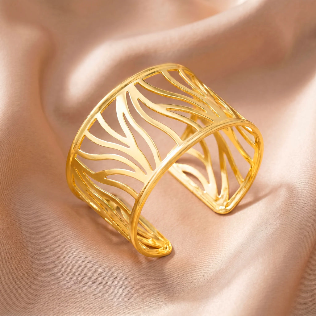 AYMI Bracelet Anti-Tarnish Coral Branch Wide Cuff (Adjustable Size)