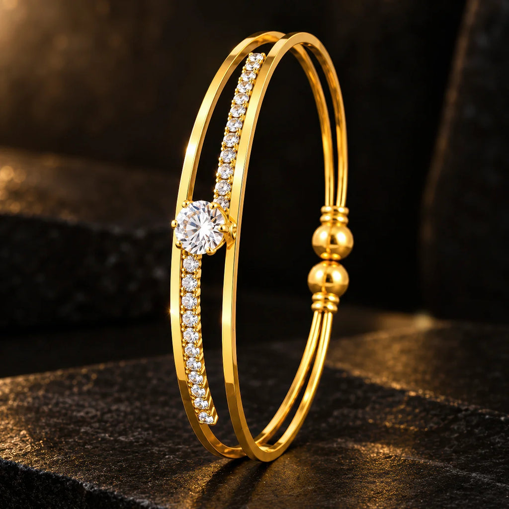 AYMI Bracelet Anti-Tarnish Gold
Plated Solitaire Bangle
(Adjustable Size)