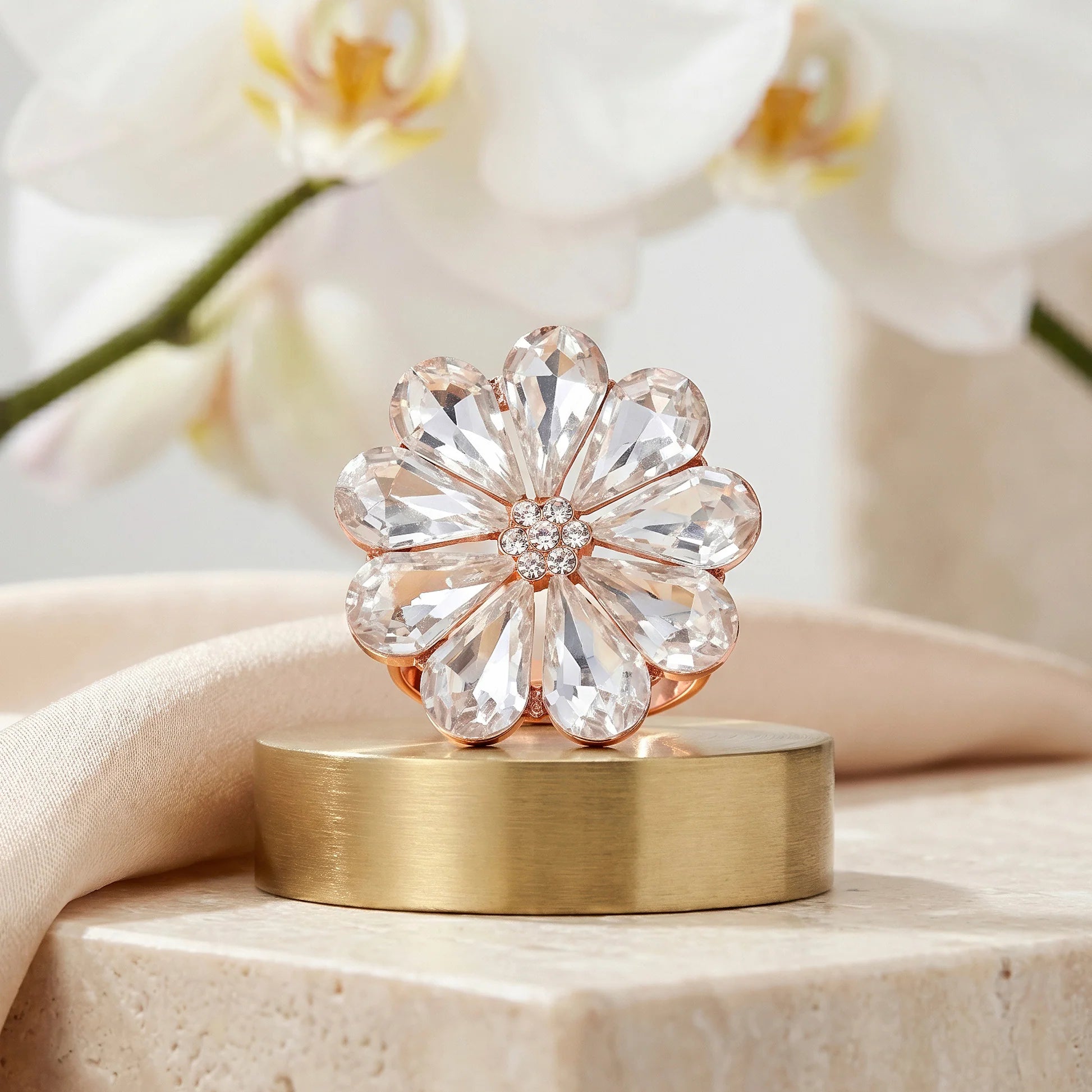 AYMI Ring Anti-Tarnish Clear Floral Crystal (Adjustable Size)