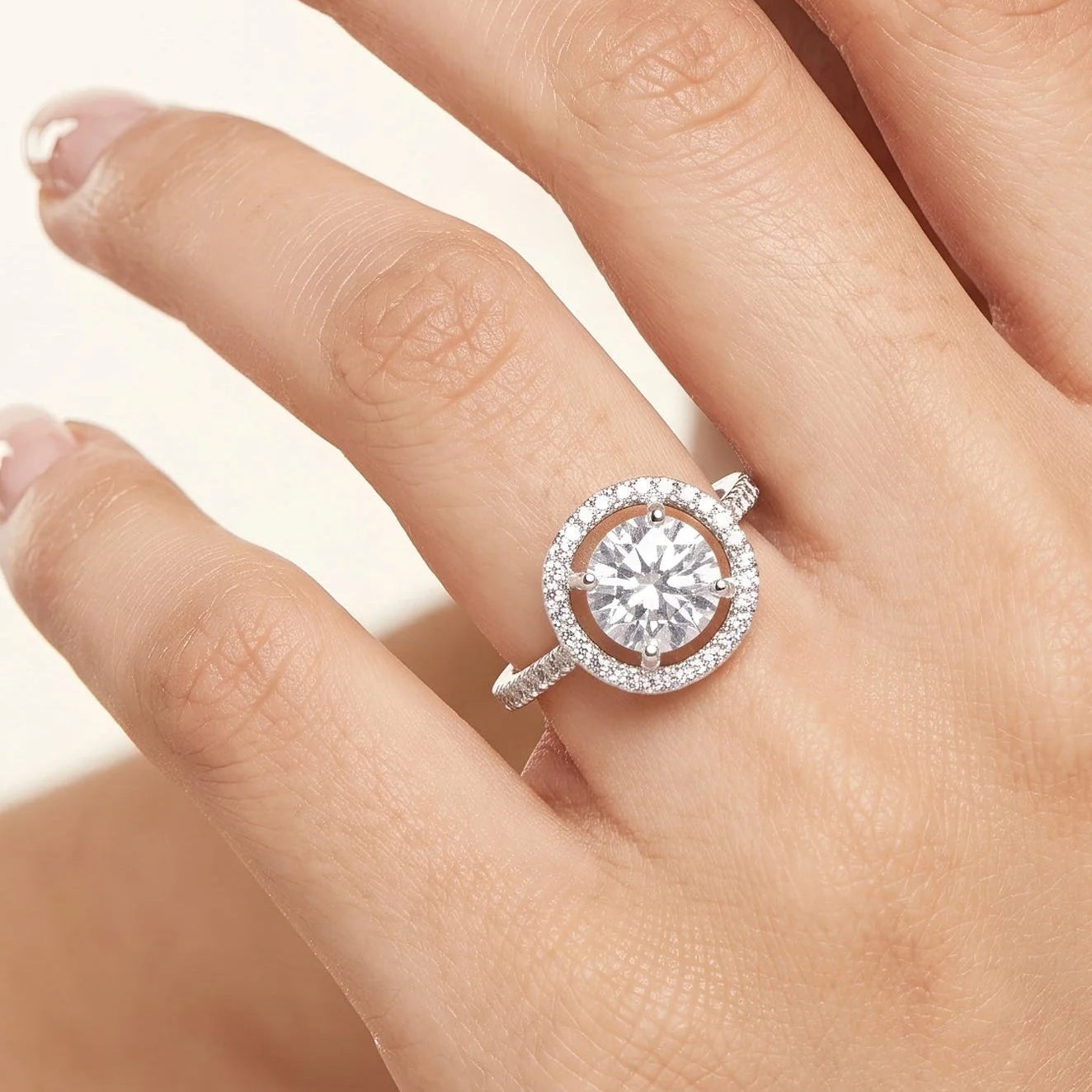 AYMI Ring Anti-Tarnish Square Halo Crystal (Adjustable Size)