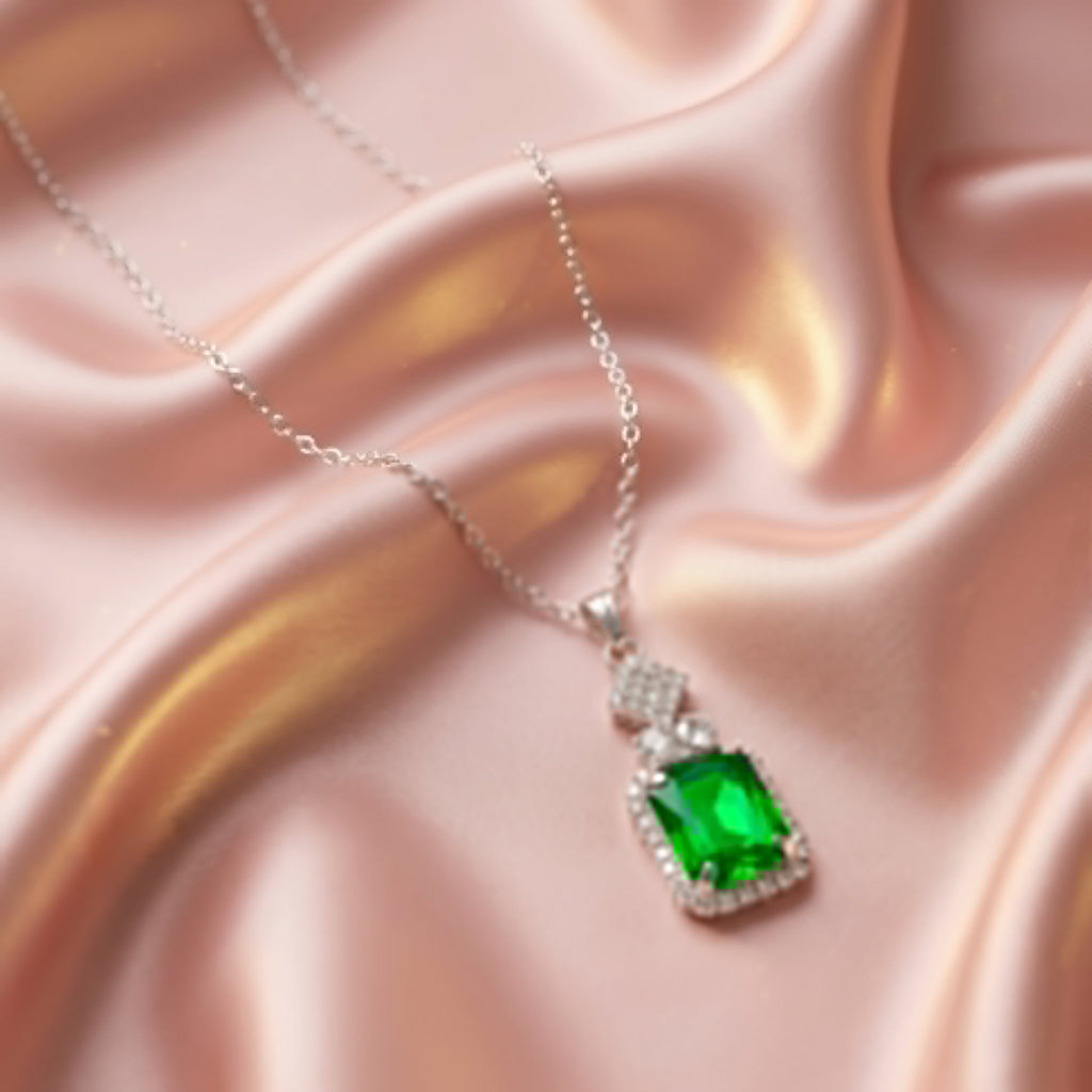 AYMI Necklace Anti-Tarnish Emerald Pendant Chain