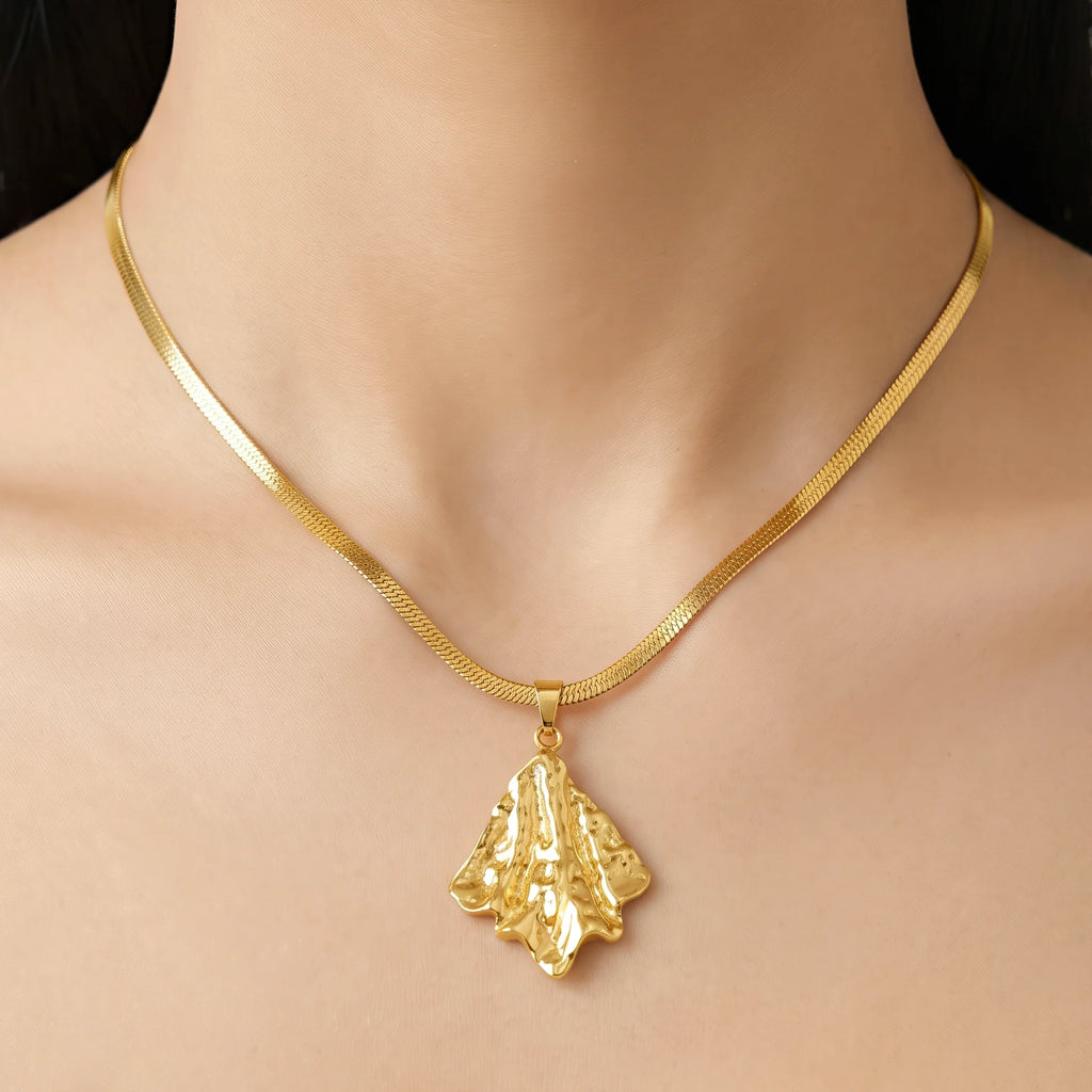 AYMI Necklace Anti-Tarnish Gold Plated Hammered Abstract Pendant
