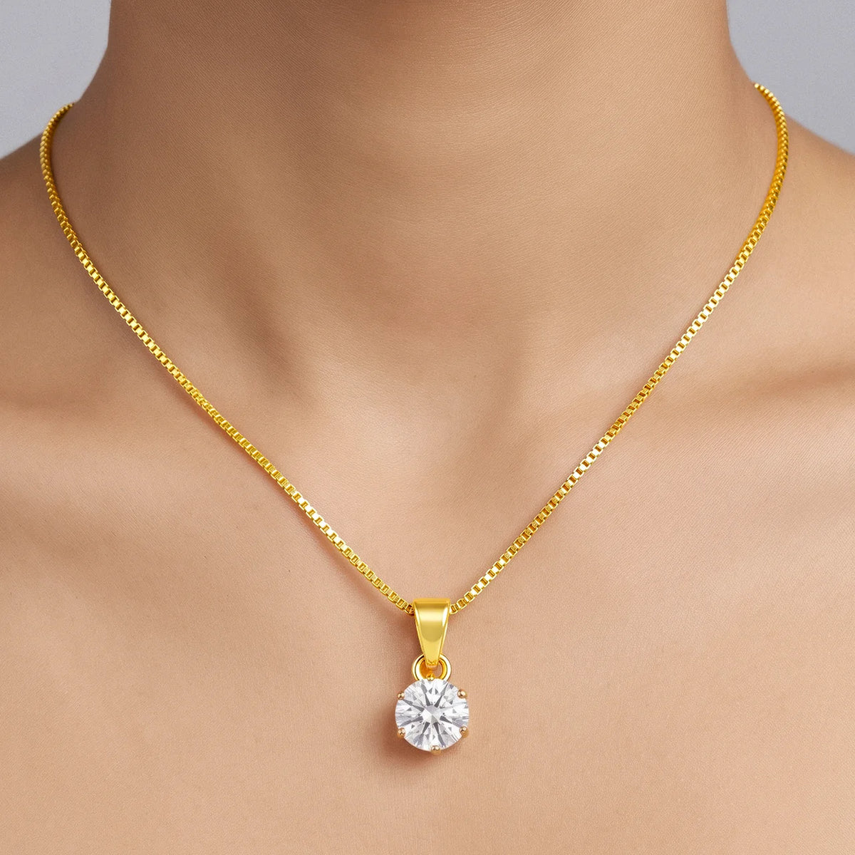 AYMI Necklace Anti-Tarnish Gold
Plated Chain With Solitaire