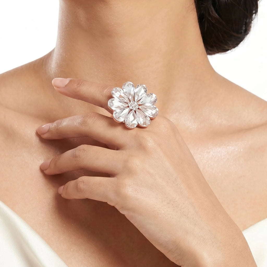 AYMI Ring Anti-Tarnish Clear Floral Crystal (Adjustable Size)