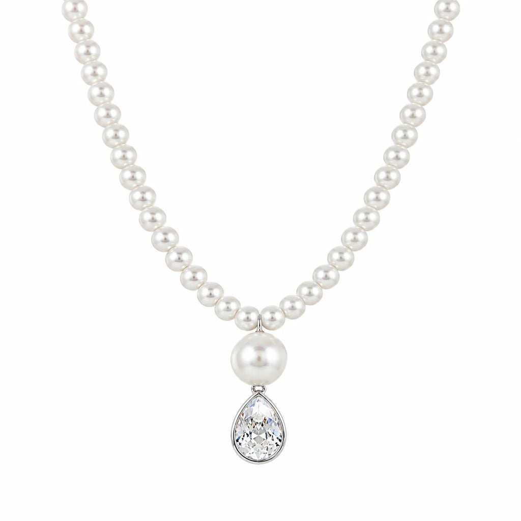 AYMI Necklace Elegant Pearls &
Crystal Pendant