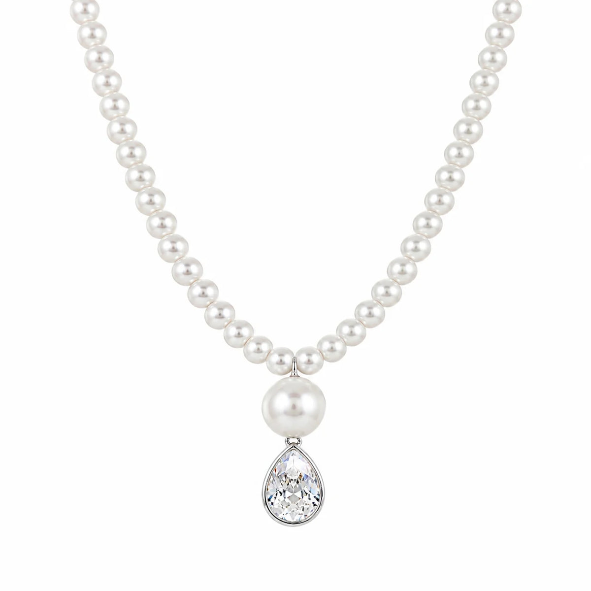 AYMI Necklace Elegant Pearls &
Crystal Pendant