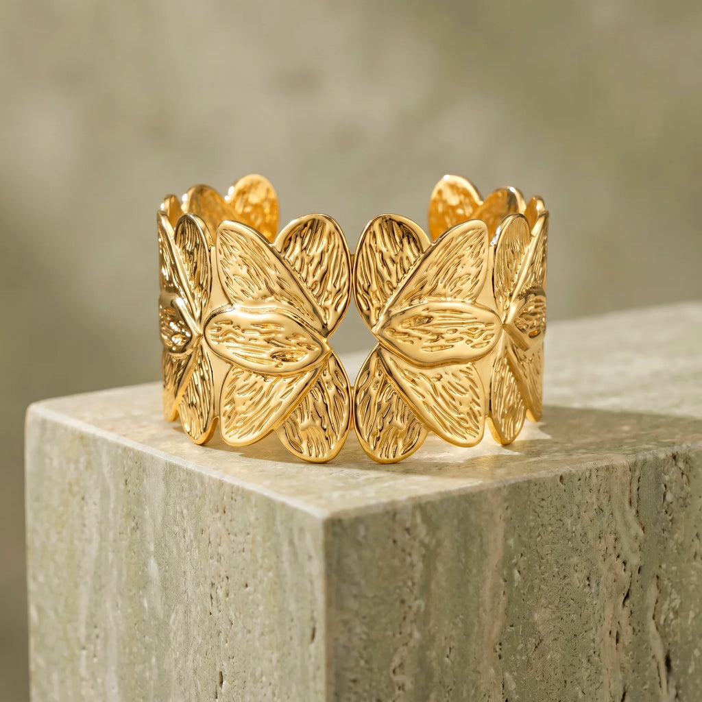 AYMI Bracelet Anti-Tarnish Ornate Filigree Cuff (Adjustable Size)