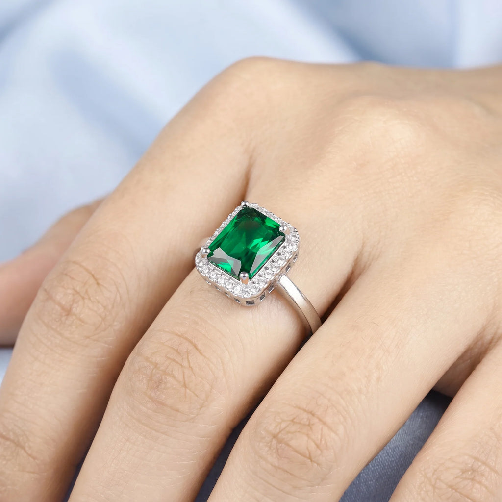 AYMI Ring Anti-Tarnish Emerald Rectangle Center Stone (Adjustable Size)