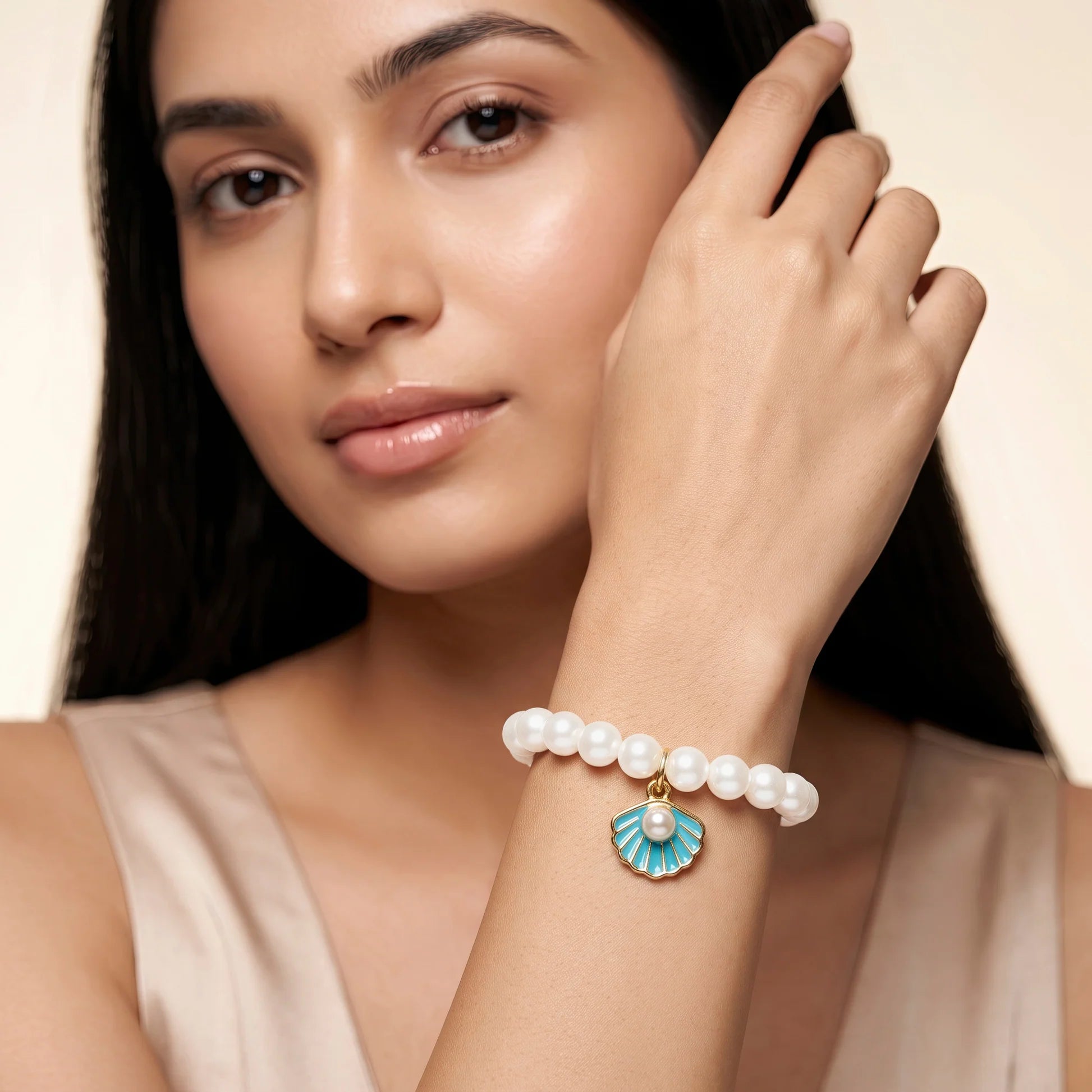 AYMI Bracelet Anti-Tarnish Seashell Pearl (Adjustable Size)