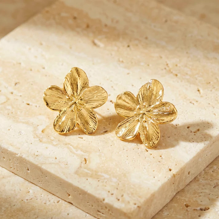 AYMI Exotic Flower Anti-Tarnish Stud Earrings